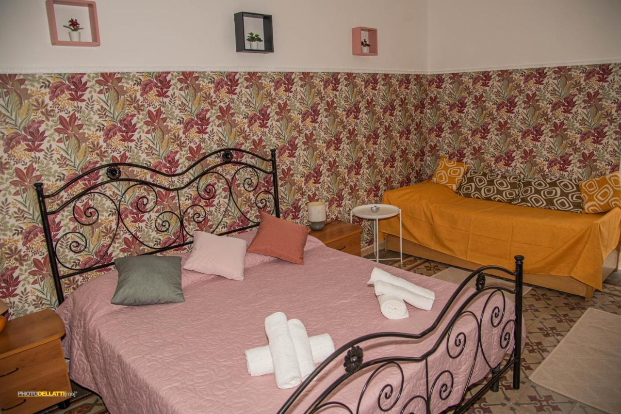 Victoria Suite Casa Vacanza Ταράντο Εξωτερικό φωτογραφία